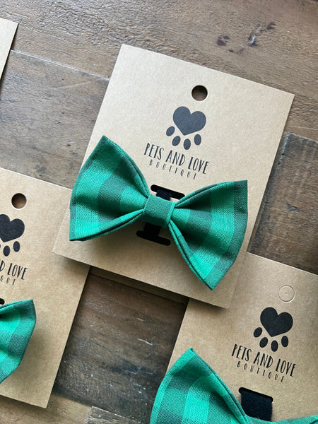 Christmas Green Pet Bow Tie