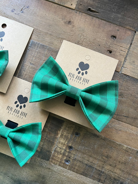 Christmas Green Pet Bow Tie