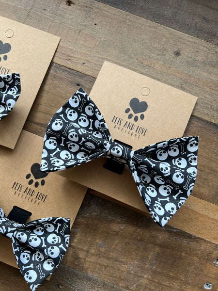 Halloween Skulls Bow Tie