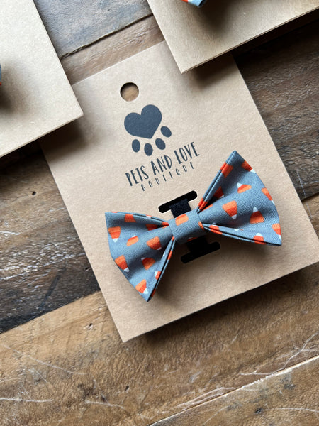Gray background with tiny Candy corns pattern pet bow tie