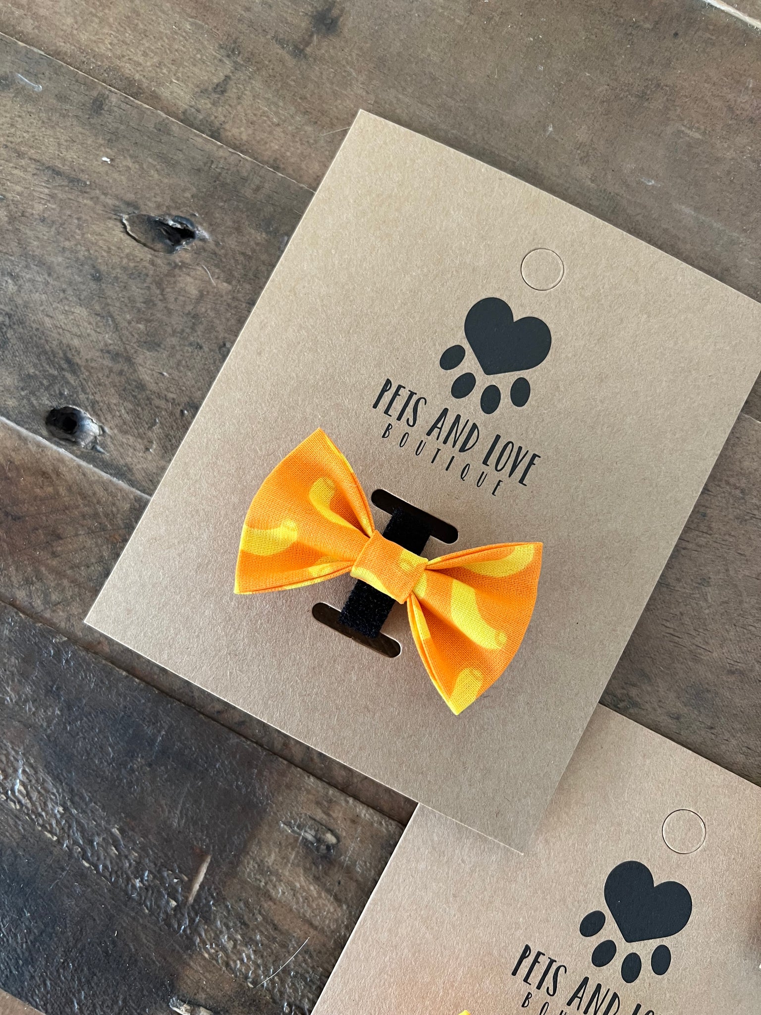 Macaroni Dog Bow Tie