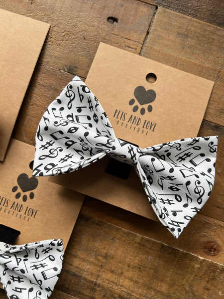 Music Notes Pet Bow Tie