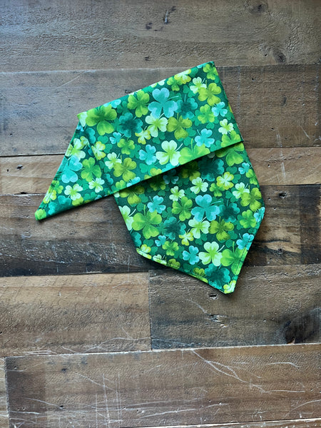 Shamrocks Bandana Green