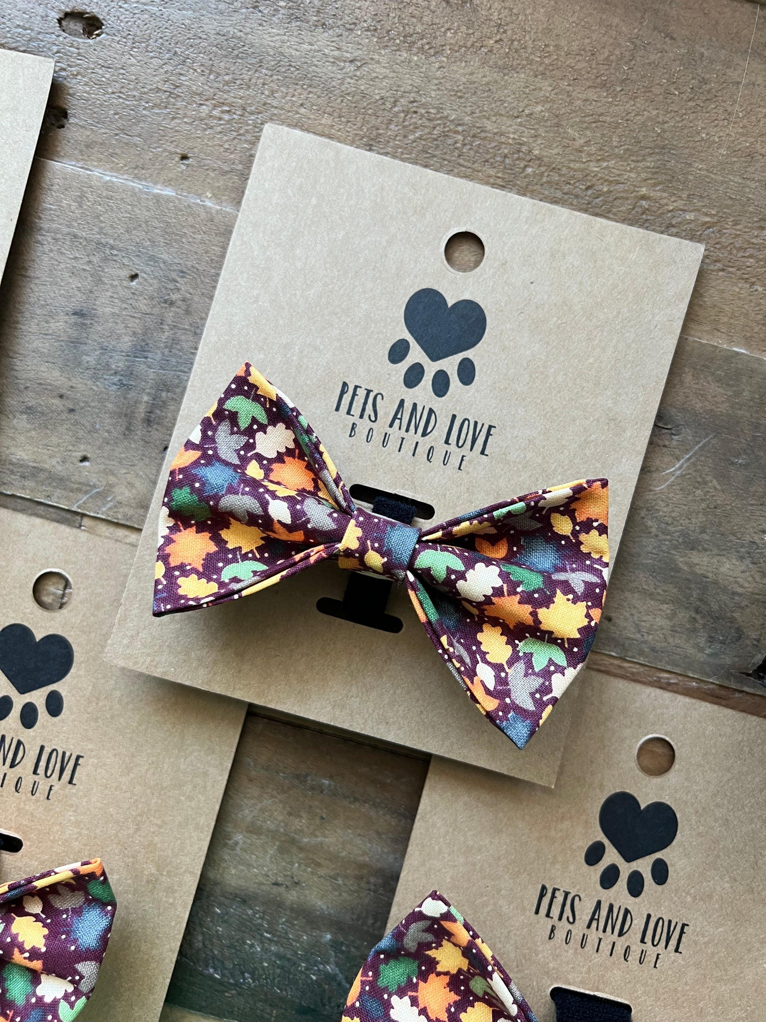 Tiny Fall Leaves Pet Bow Tie